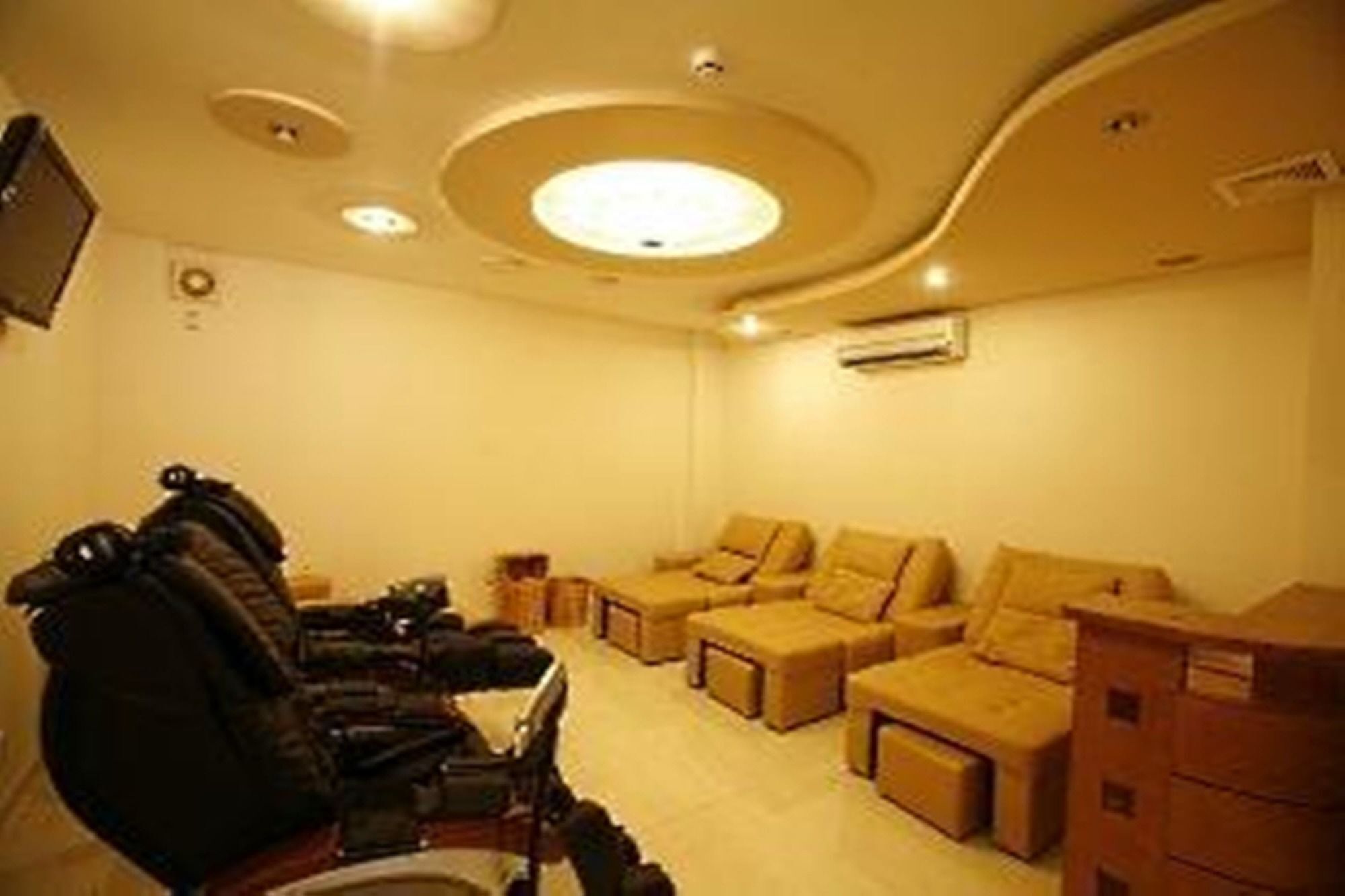 Adora Hotel Ho Şi Min Dış mekan fotoğraf